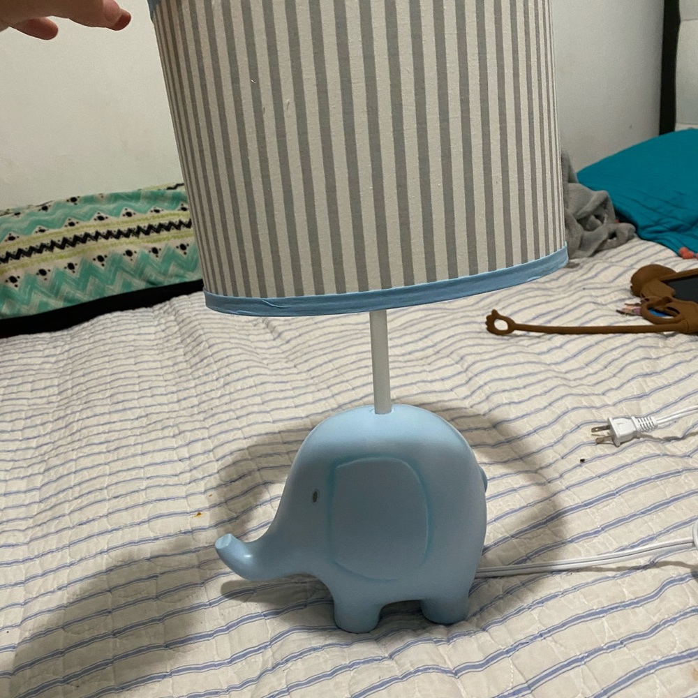 Nursery lamp
